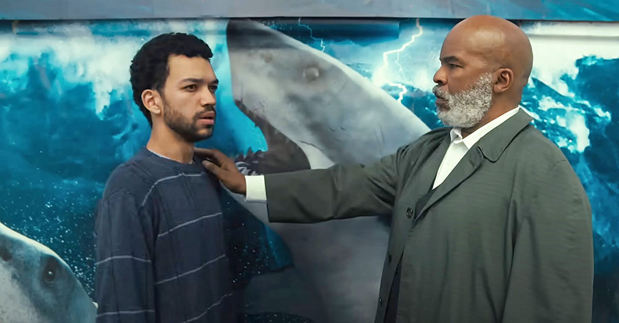 Justice Smith and David Alan Grier in 'The American Society of Magical Negroes'