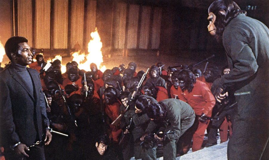 Hari Rhodes, Don Murray and Roddy McDowall in Conquest of the Planet of the Apes