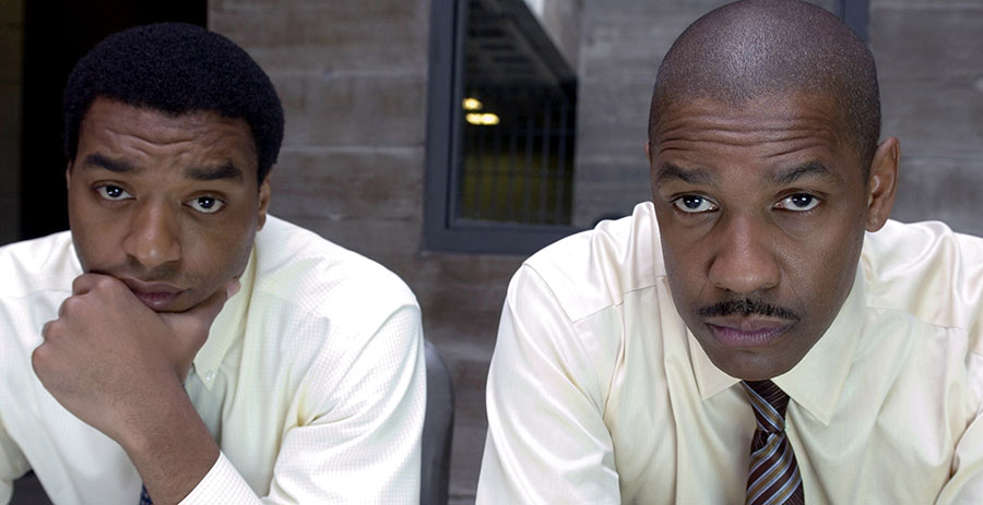 Chiwetel Ejiofor and Denzel Washington in Inside Man