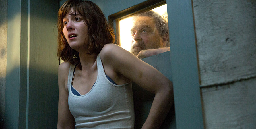 Mary Elizabeth Winstead and John Goodman in 10 Cloverfield Lane