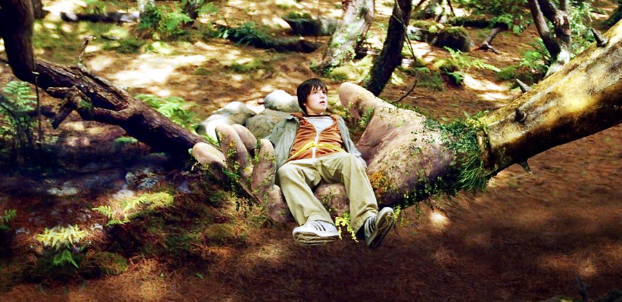 Josh Hutcherson in Bridge to Terabithia
