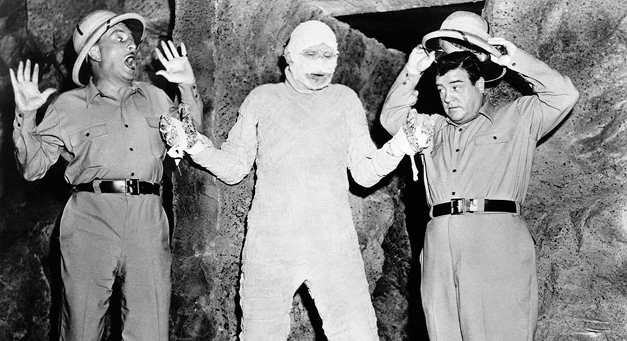 Abbott an Costello in Abbott and Costello Meet the Mummy
