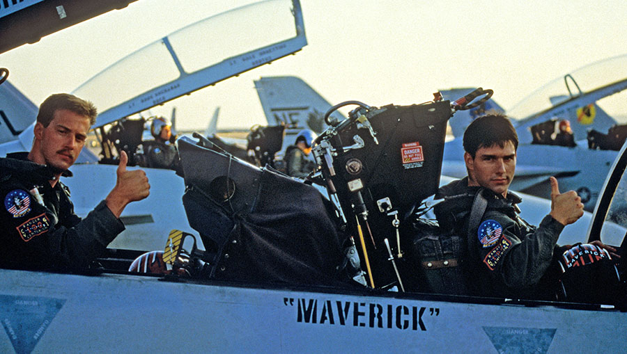 Anthony Edwards and Tom Cruise in Top Gun