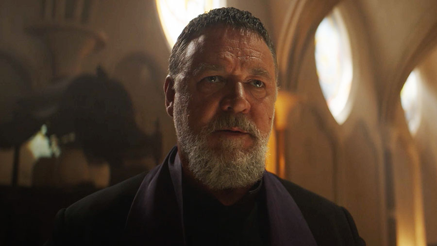 Russell Crowe Stars In The Pope S Exorcist Watch Exclusive The Chief Exorcist Featurette