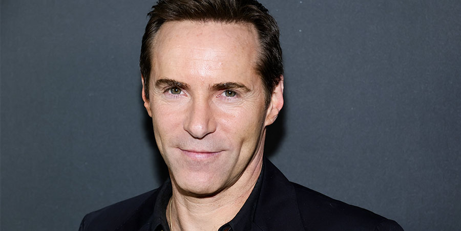 Alessandro Nivola