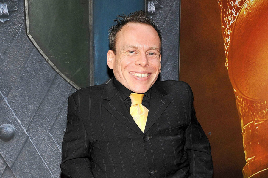 Warwick Davis balloons