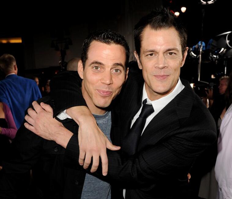 Jackass 3d 2010 Premiere Photos Special Event Photos Fandango