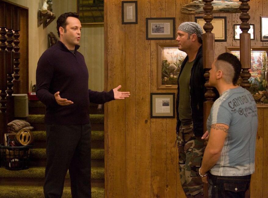 Four Christmases 2008 Movie Photos And Stills Fandango So, this holiday, give four christmases the gift of a second chance and then decide if i should have just skipped this and instead defended last christmas again. four christmases 2008 movie photos